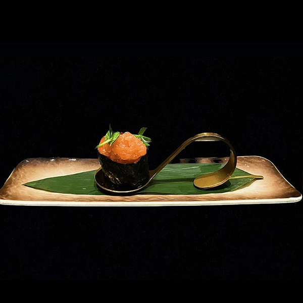 115..gunkan spicy salmone